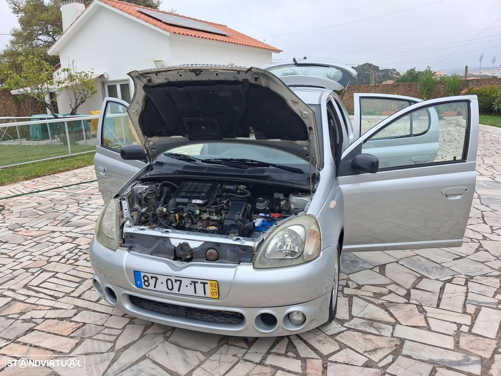 Toyota Yaris 1.4 D-4D Sol - 16