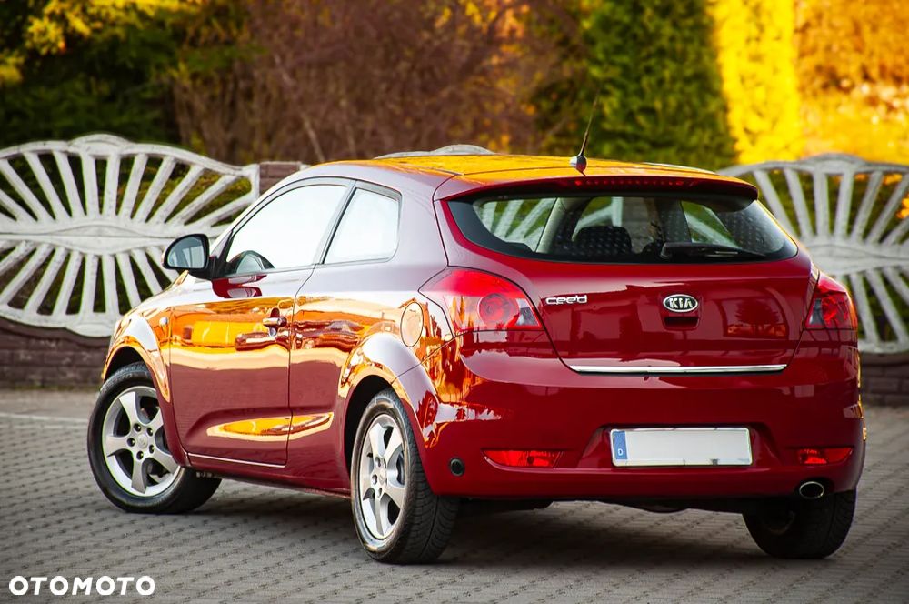 Kia ProCeed 1.6 Comfort + - 4