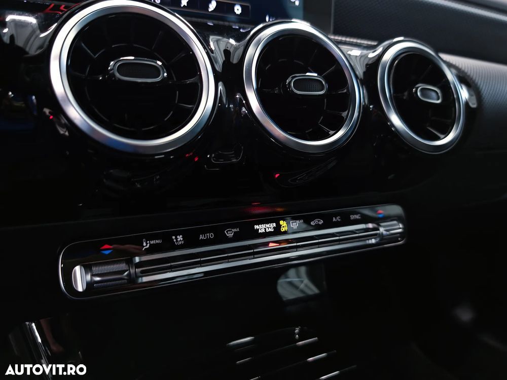 Mercedes-Benz CLA 180 d 8G-DCT - 12