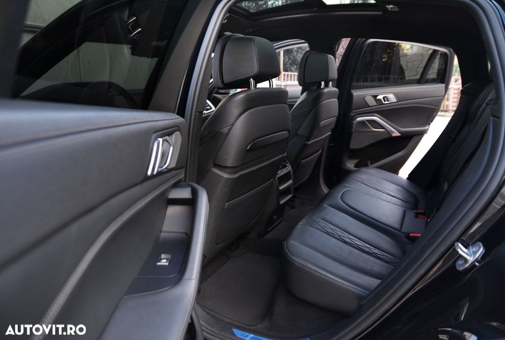 BMW X6 xDrive30d - 16