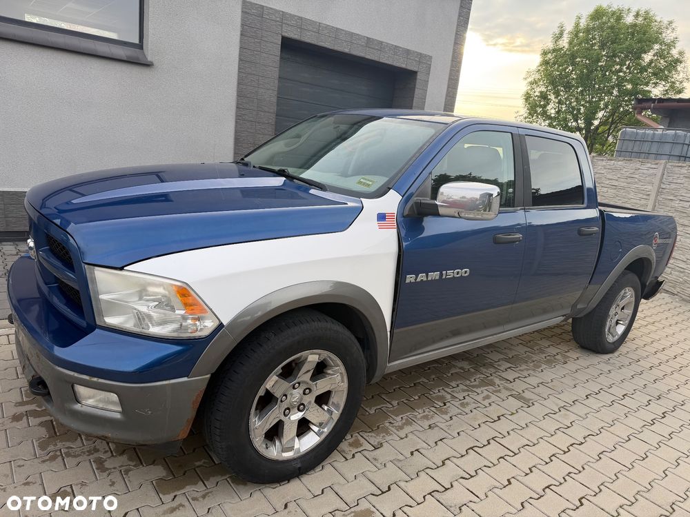 Dodge RAM - 8