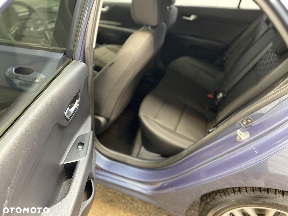 Kia Rio 1.2 Dream-Team Edition - 13