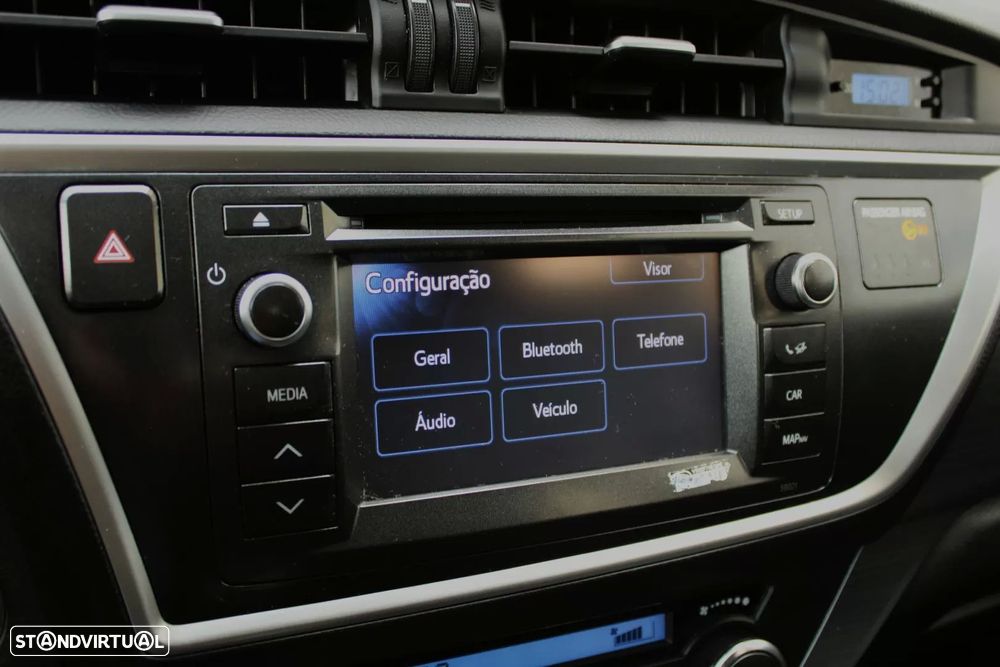 Toyota Auris 1.4 D-4D Exclusive+Navi - 33