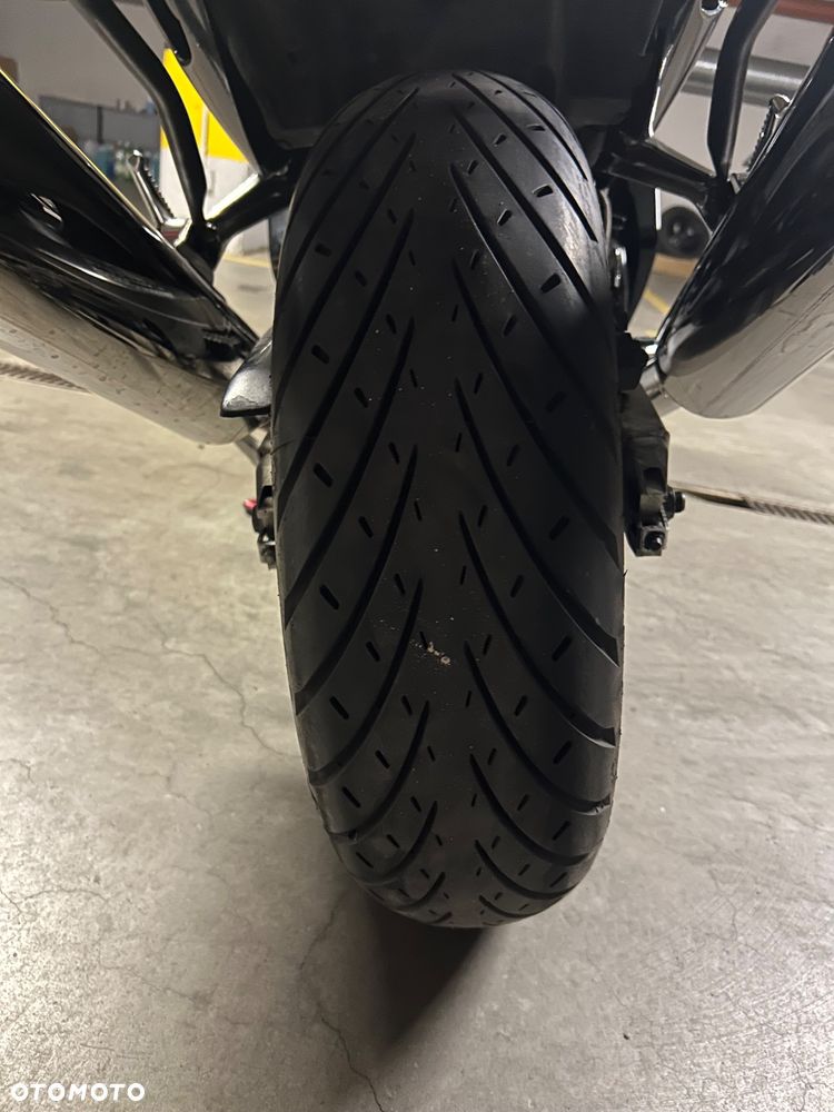 Honda CBR - 11