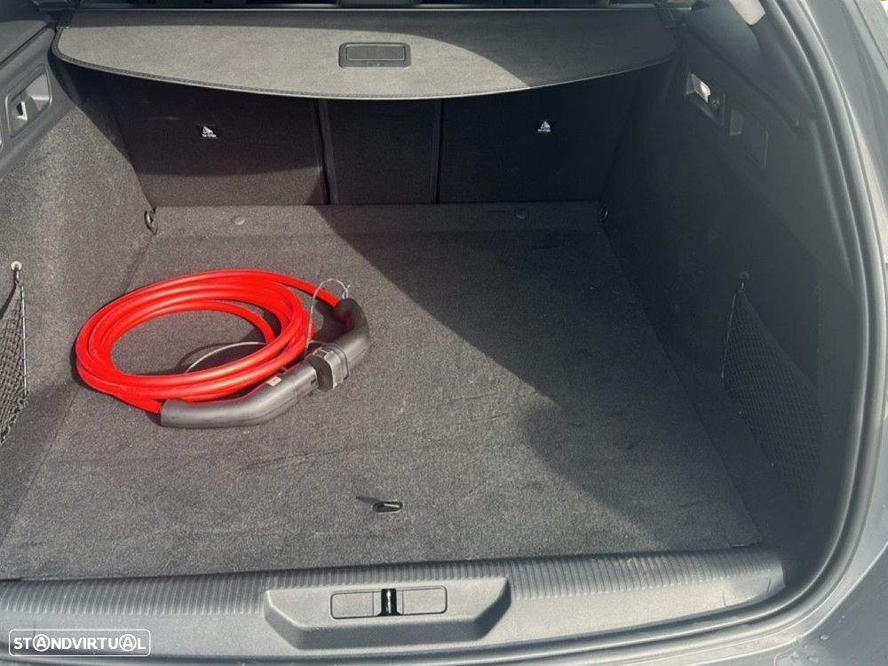 Peugeot e-308 SW 54 kWh Allure - 6