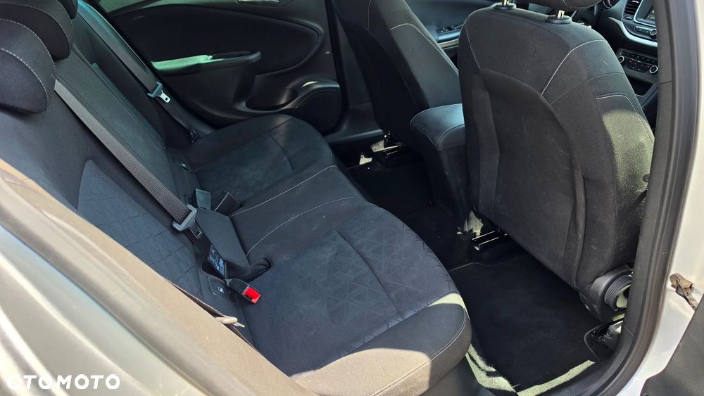 Opel Astra 1.4 Turbo Start/Stop 120 Jahre - 9