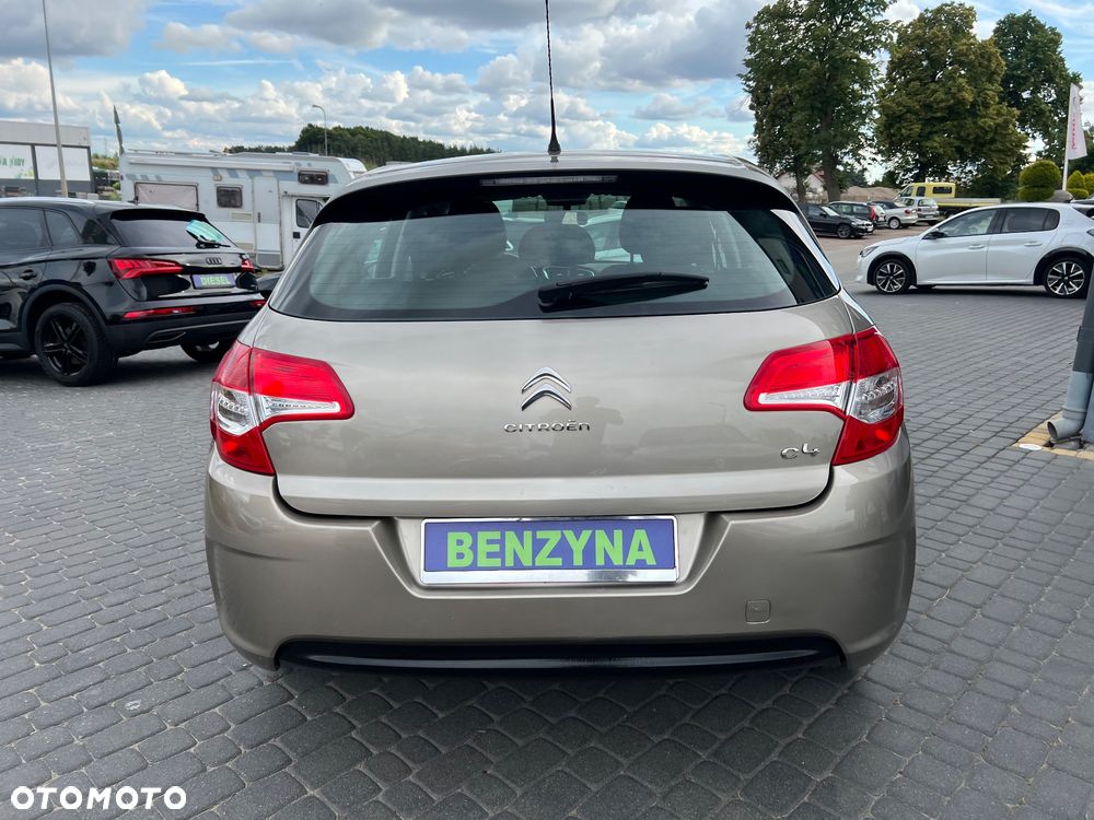 Citroën C4 VTi 95 Attraction - 8