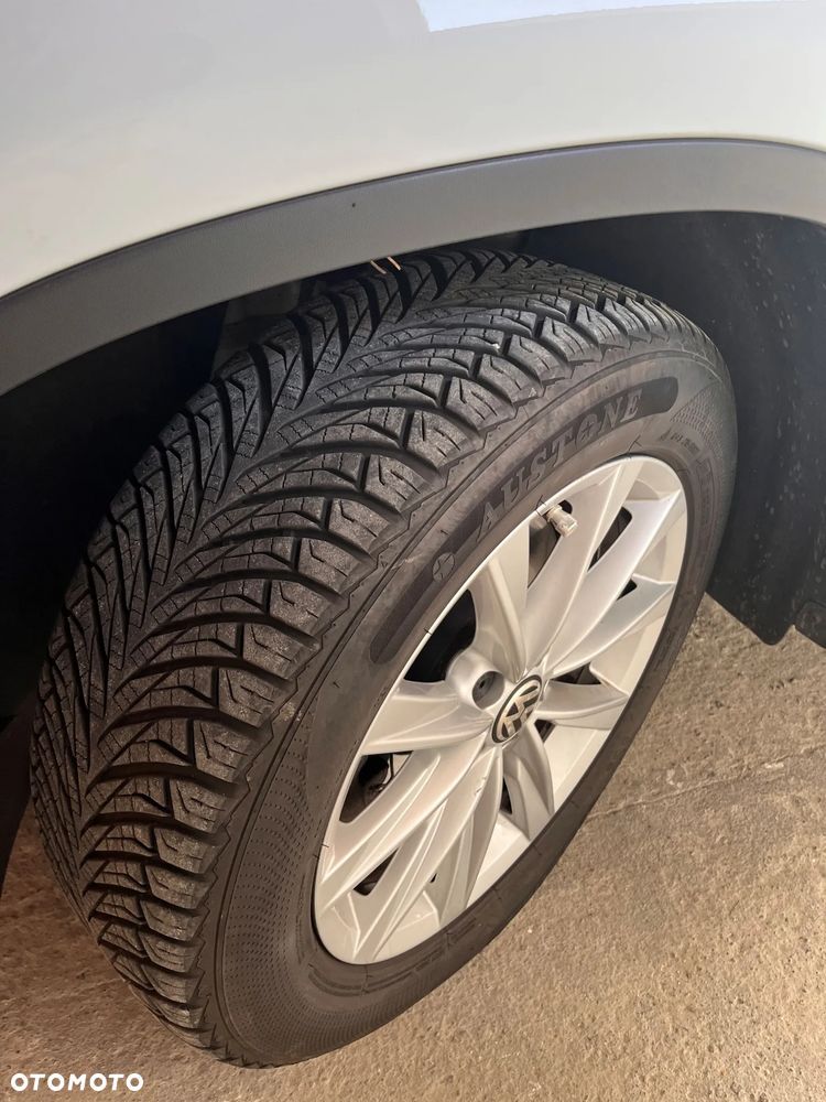 Volkswagen Tiguan 2.0 TDI DPF 4Motion BlueMotion Technology Exclusive - 16