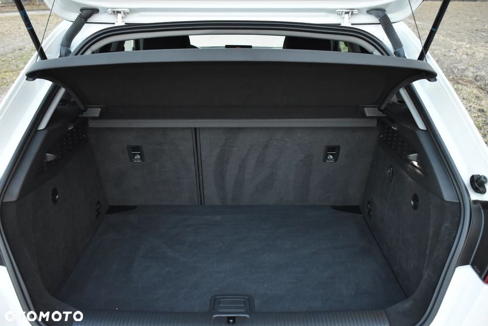 Audi A3 Sportback 2.0 TDI Edycja Specjalna - 35