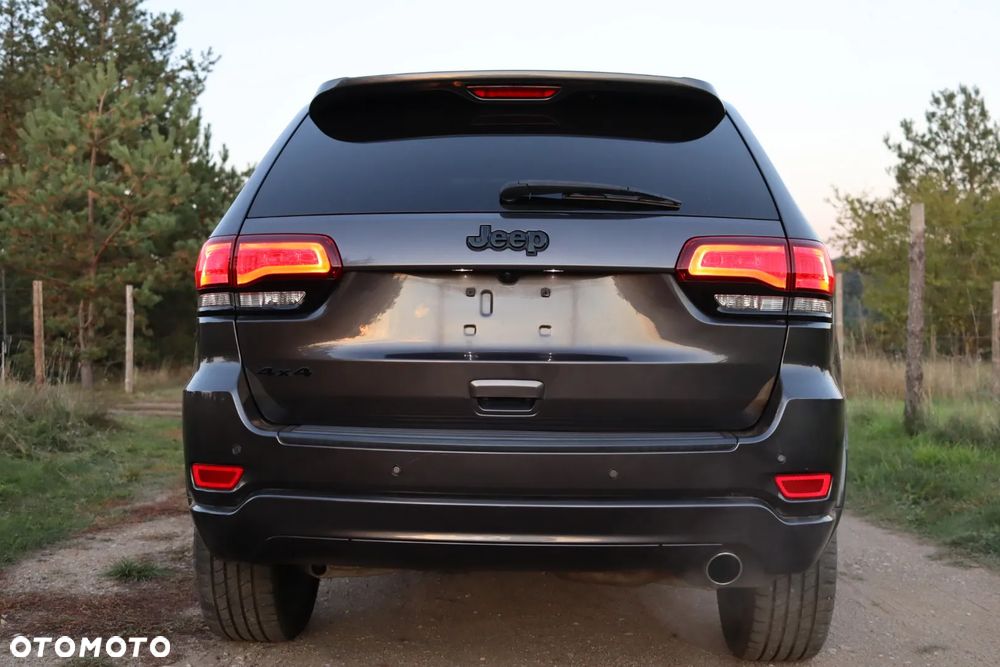 Jeep Grand Cherokee - 7