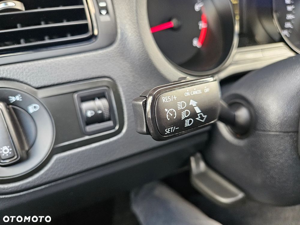 Volkswagen Polo 1.0 Trendline - 27