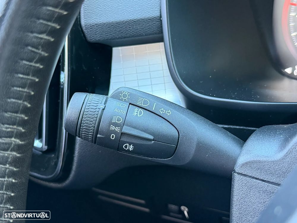 Volvo XC 40 1.5 T3 - 15