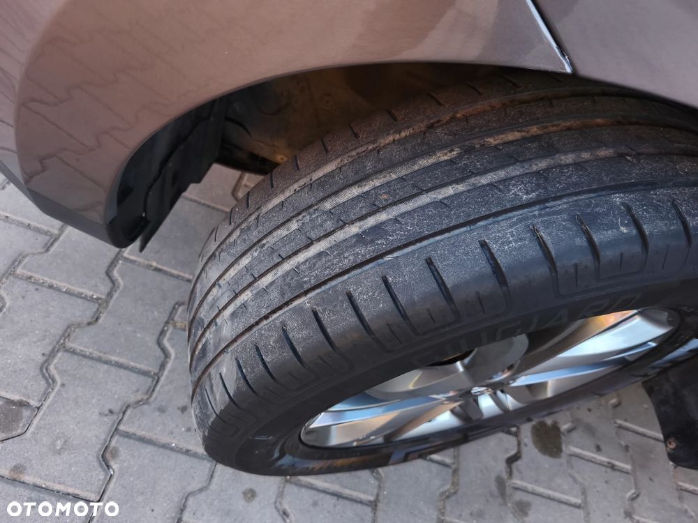 Hyundai ix35 1.7 CRDi Premium 2WD - 22