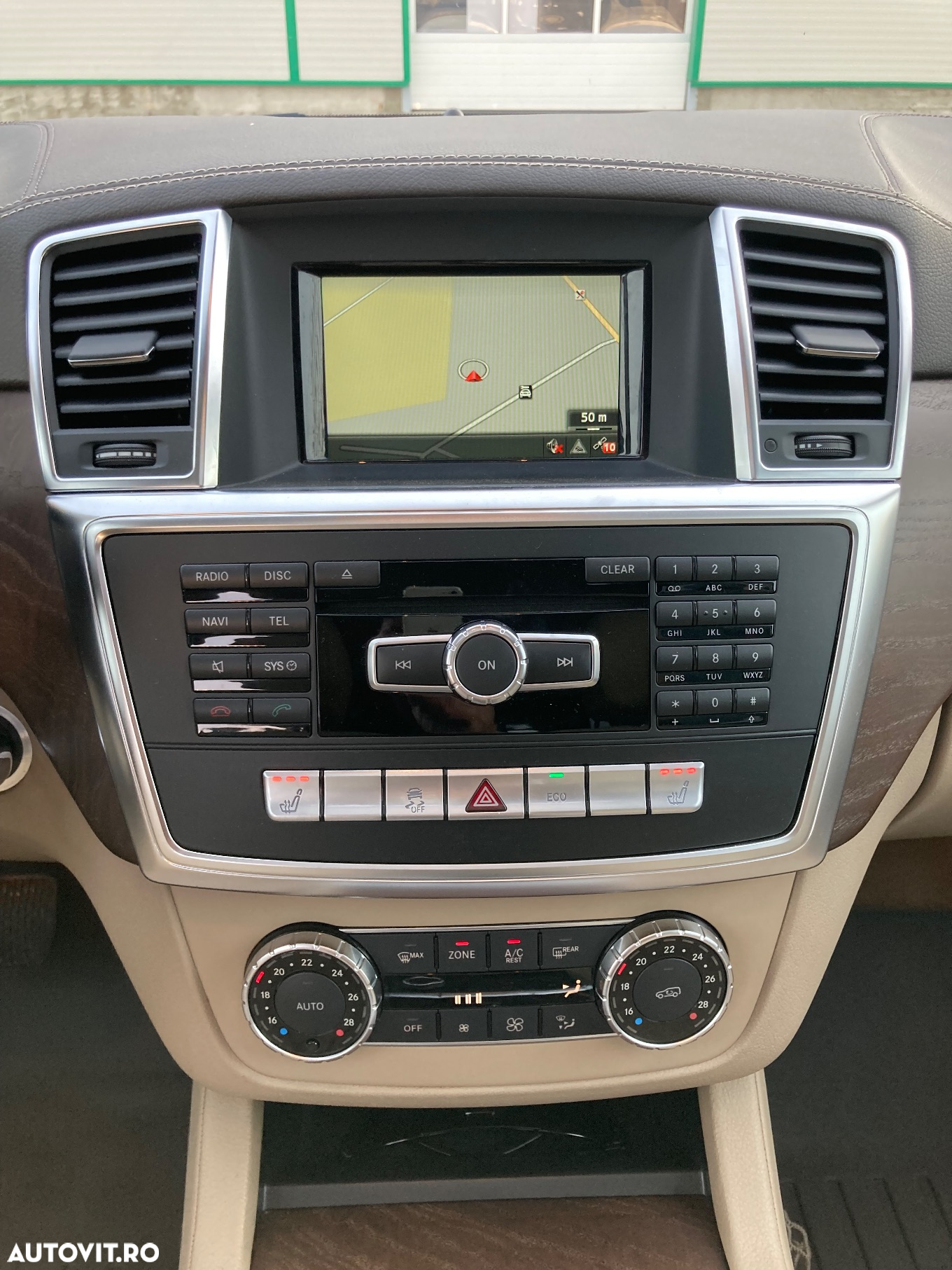 Mercedes-Benz GL 350 BlueTEC 4Matic 7G-TRONIC - 14
