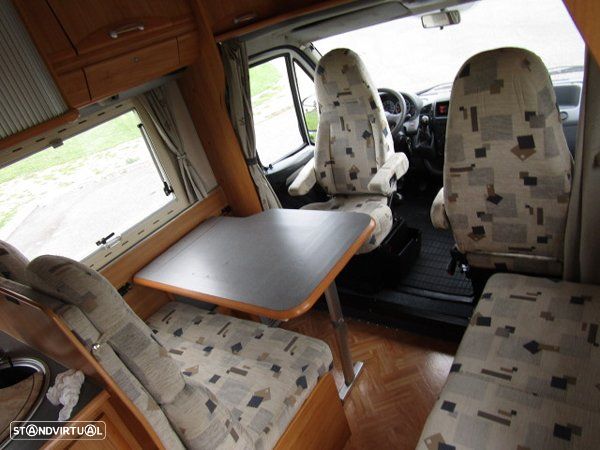 Adria Adriatik Coral 650 SP Cama Francesa - 14