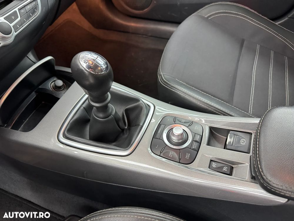 Renault Laguna dCi 150 FAP Aut. Dynamique - 15