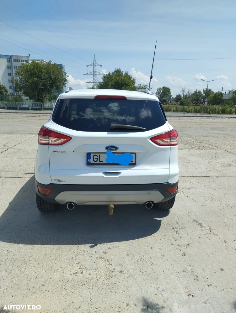 Ford Kuga 2.0 TDCi Powershift 4WD Titanium - 10