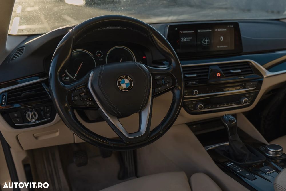 BMW Seria 5 520d - 16