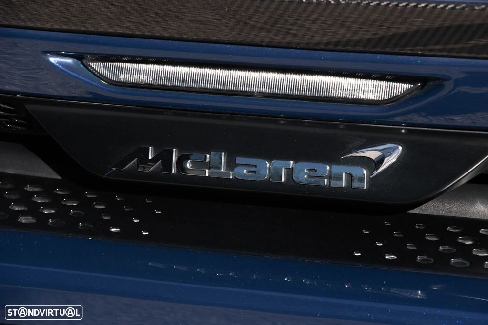 McLaren GT - 25