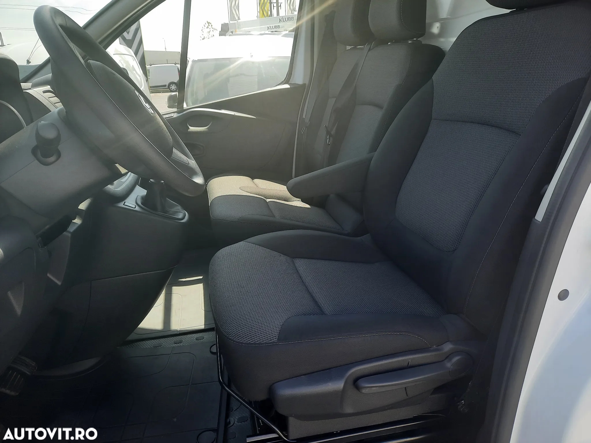 Renault TRAFIC Furgon L1H1 - 10