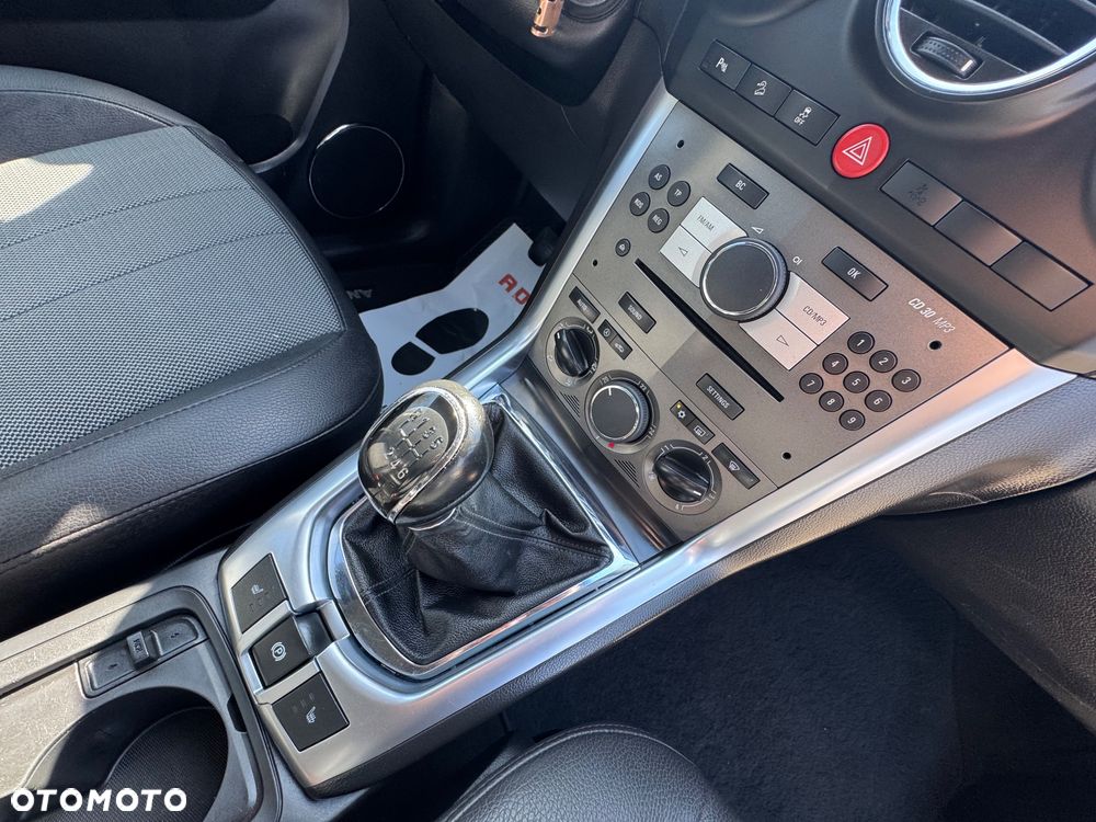 Opel Antara 2.2 CDTI 4x4 Cosmo - 26