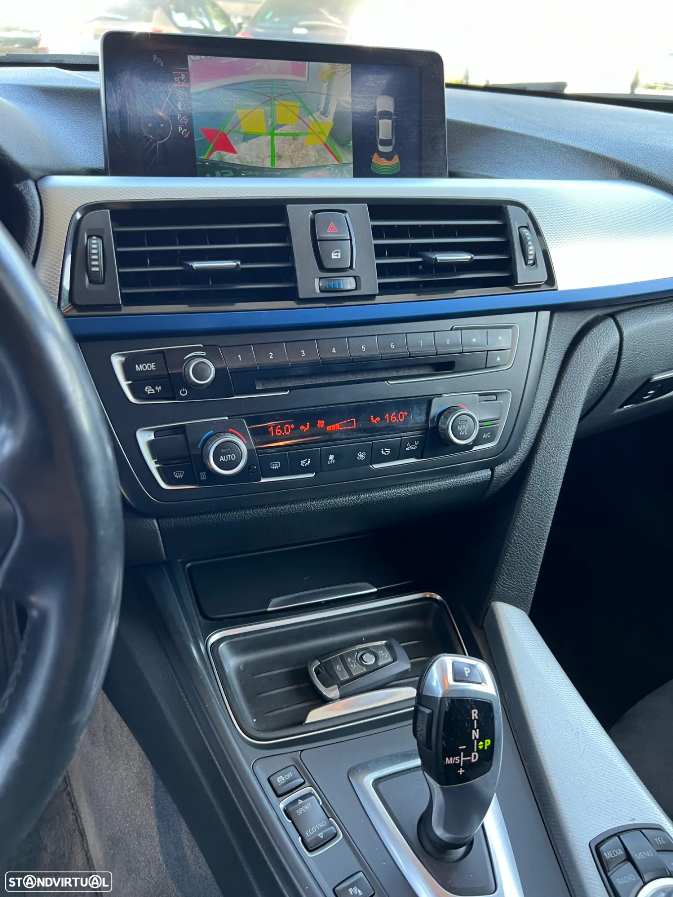 BMW 320 d Auto Pack M - 10