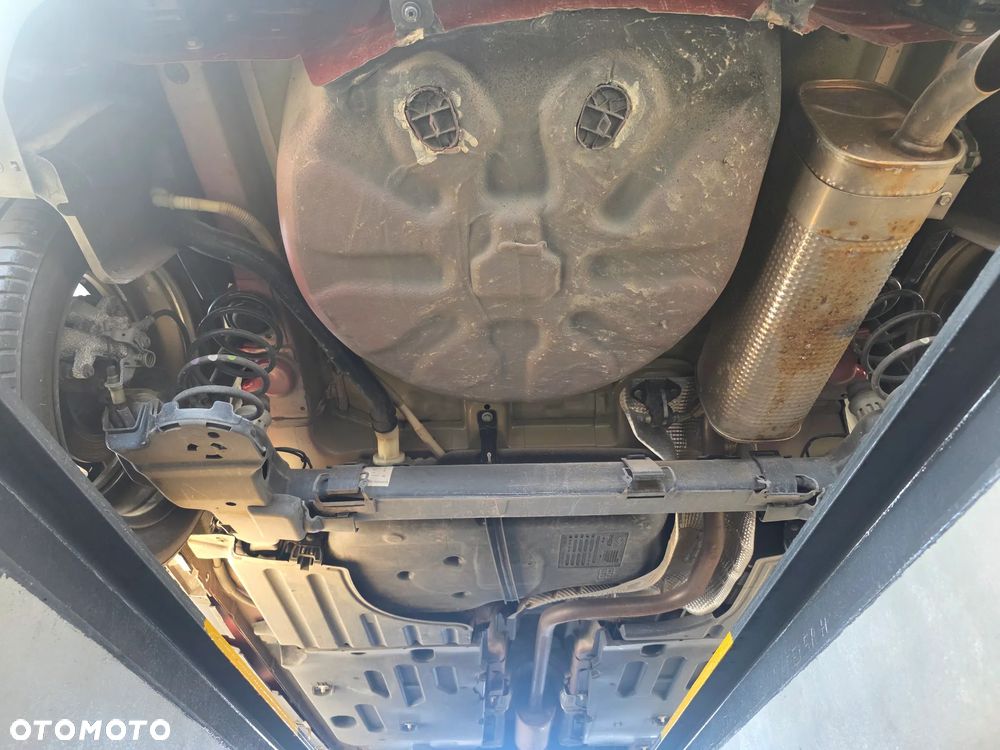 Citroën C3 Pure Tech 110 S&S EAT6 SHINE - 30