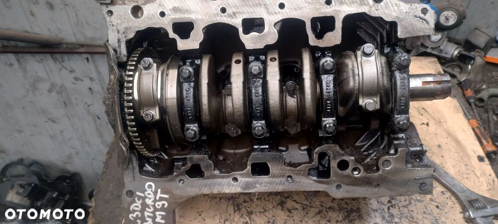 RENAULT MASTER III 2,3DCI BITURBO M9T dół silnika blok wał tłoki silnik - 1