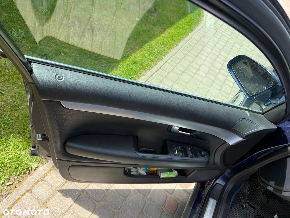 Audi A4 Avant 3.0 TDI DPF quattro tiptronic - 9