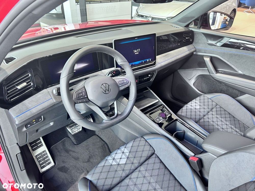Volkswagen Tiguan - 11
