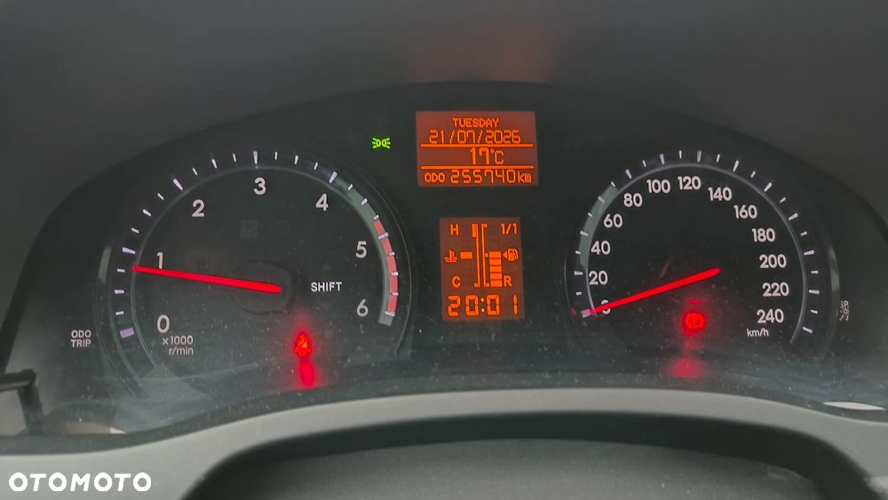 Toyota Avensis 2.0 D-4D Premium - 6