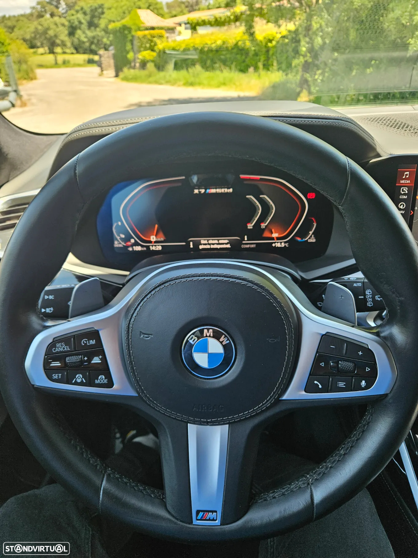 BMW X7 M50d - 11