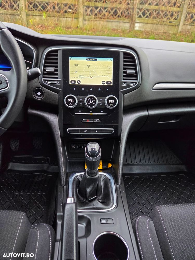 Renault Megane Grandtour BLUE dCi 115 BUSINESS EDITION - 18