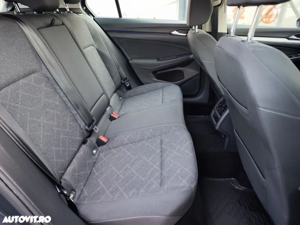 Volkswagen Golf 1.0 TSI Life - 18