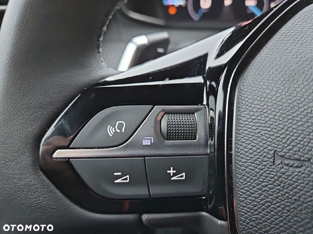 Peugeot 2008 - 18