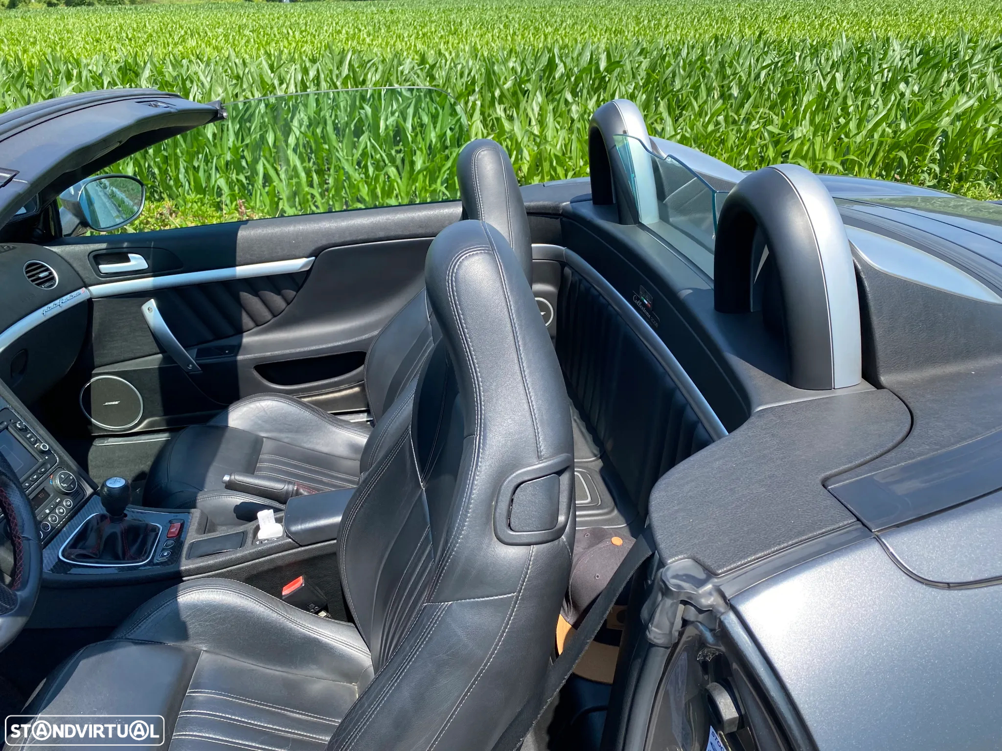 Alfa Romeo Spider 2.4 JTDm - 13