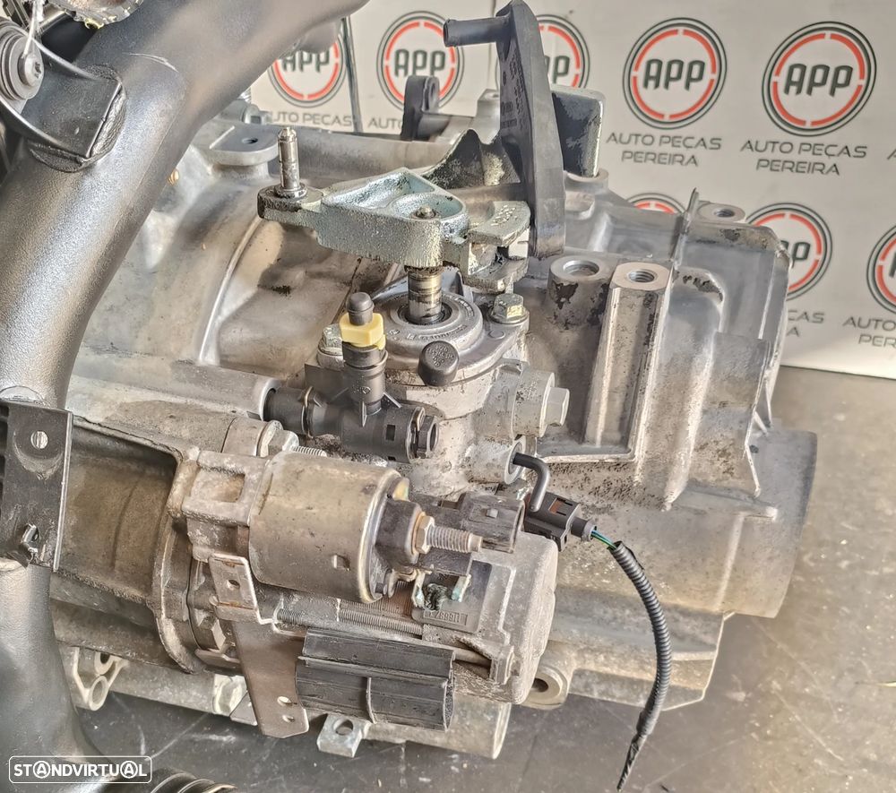 Caixa de 6 velocidades Audi, Seat, VW, Skoda 2.0 TDI 4X4, referência KXU. - 1