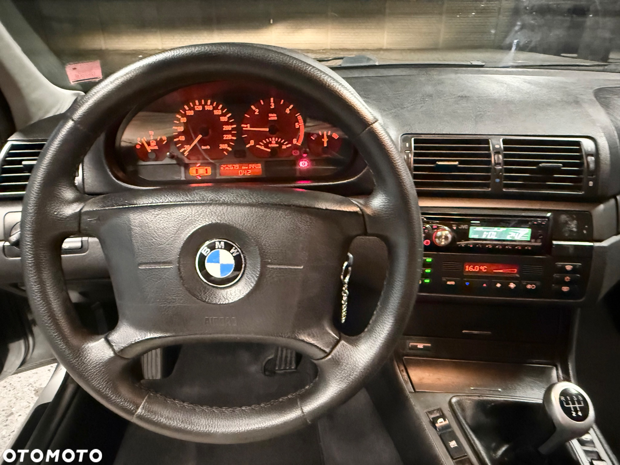BMW Seria 3 320d - 15