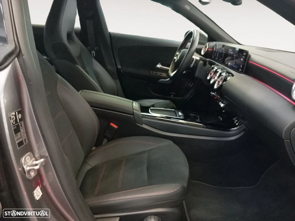Mercedes-Benz CLA 250 e AMG Line - 16