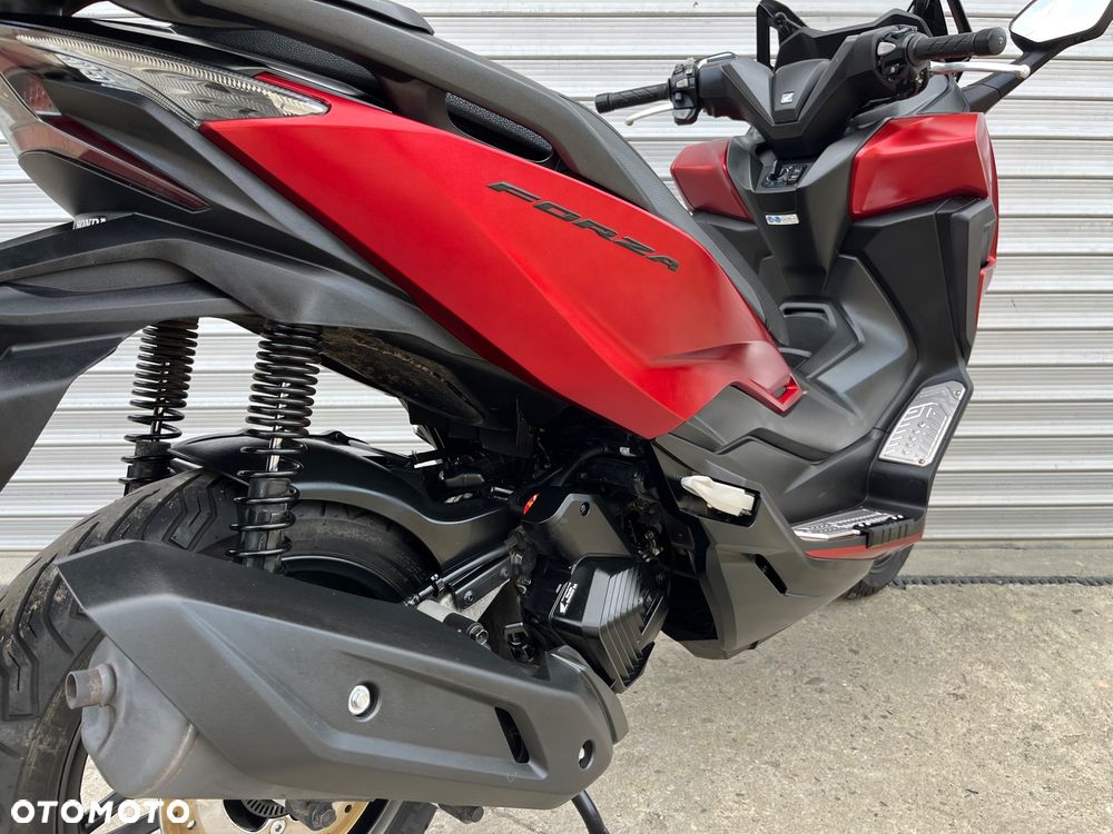 Honda NSS - 13