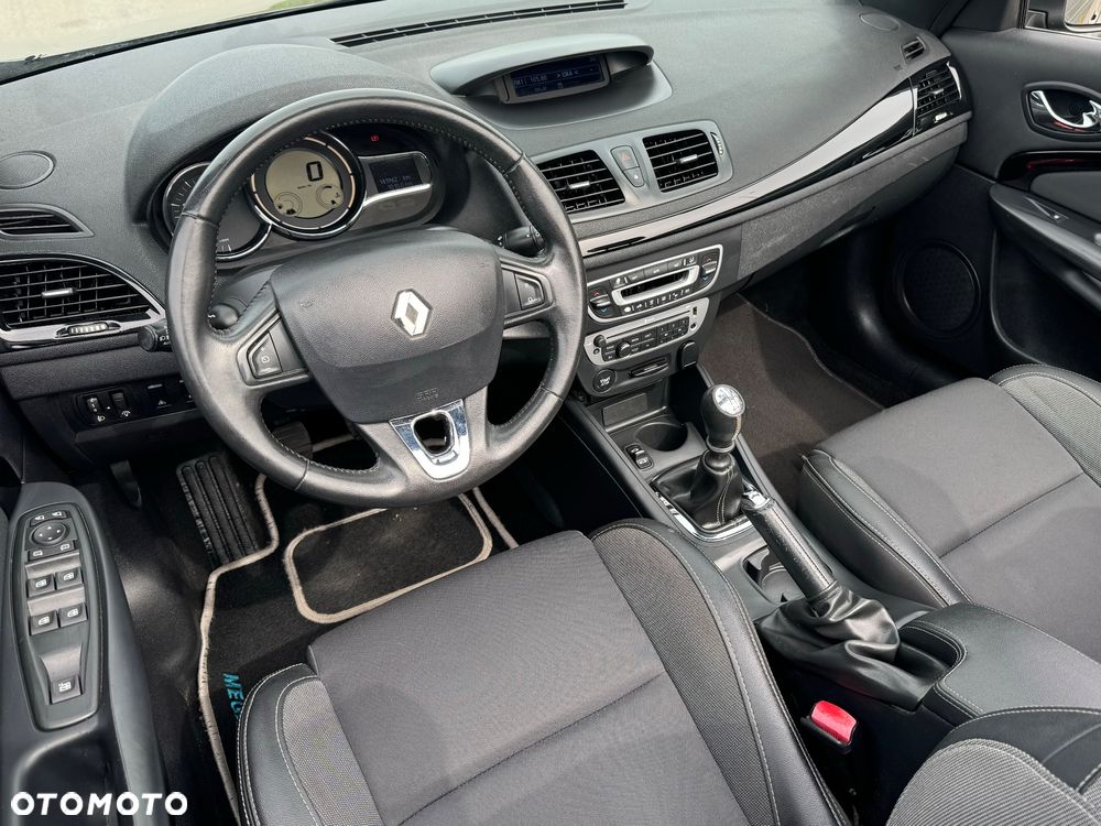 Renault Megane 1.5 dCi Bose - 28