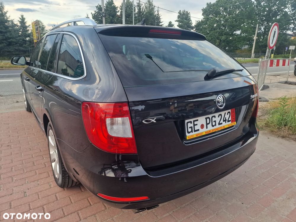 Skoda Superb 2.0 TDI Elegance - 7
