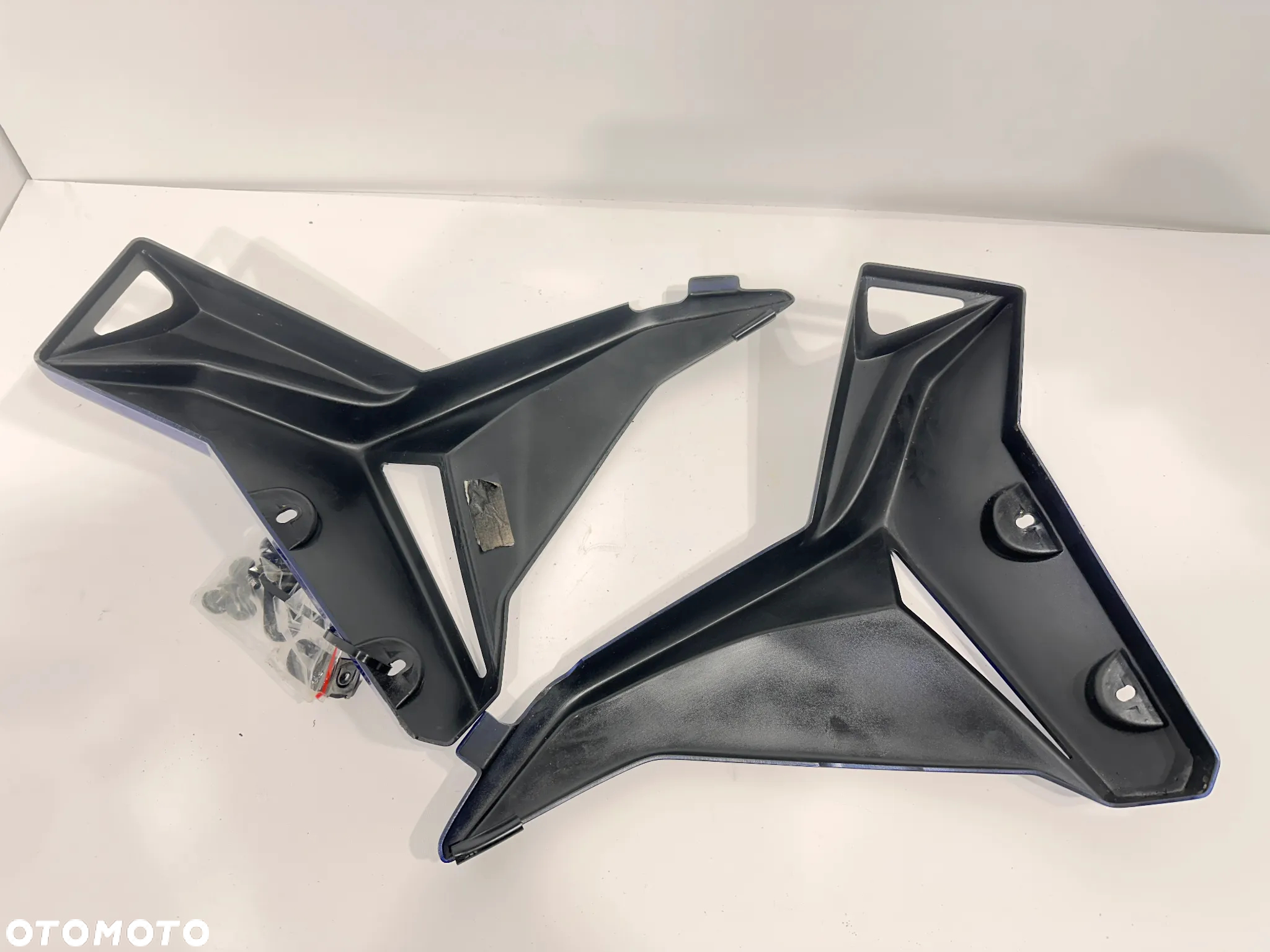 Boczek osłona chłodnicy Yamaha MT 07 MT07  700  14-17R - 8