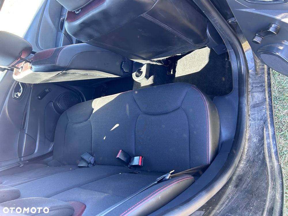 Renault Clio 1.2 16V 75 Business - 14