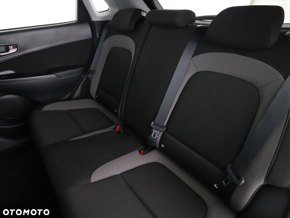 Hyundai Kona - 15