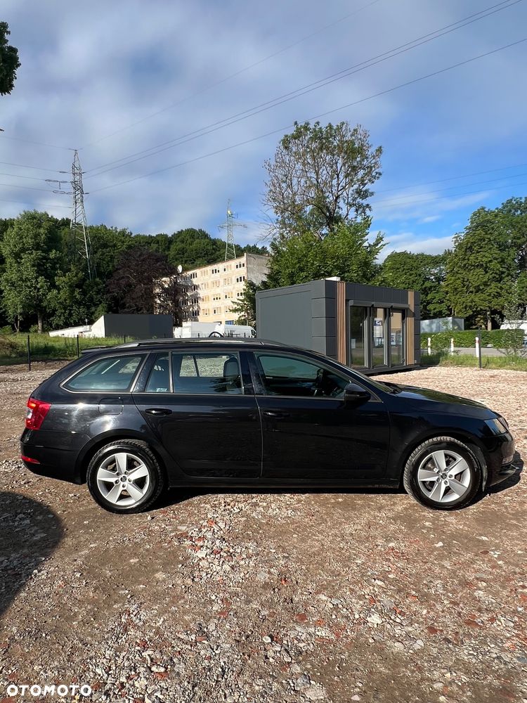 Skoda Octavia 1.5 TSI ACT Ambition - 6