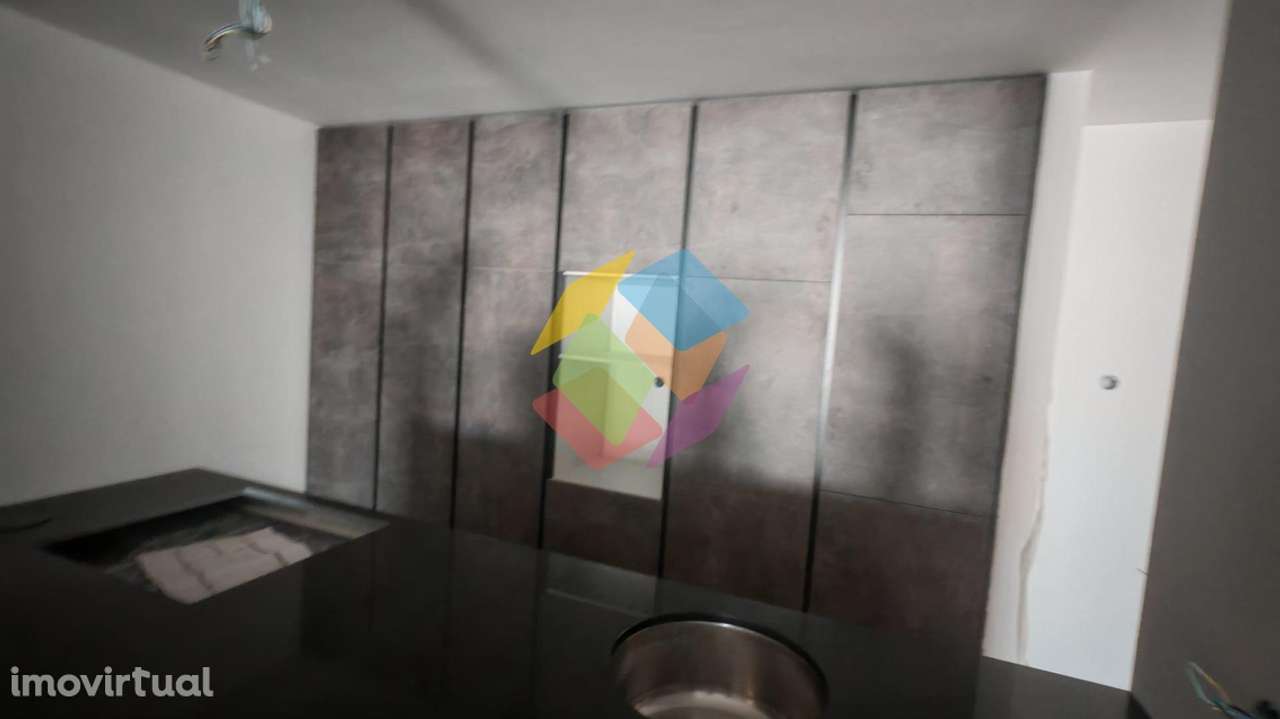 Apartamento T2 Matosinhos com vista mar e rio - Grande imagem: 2/44