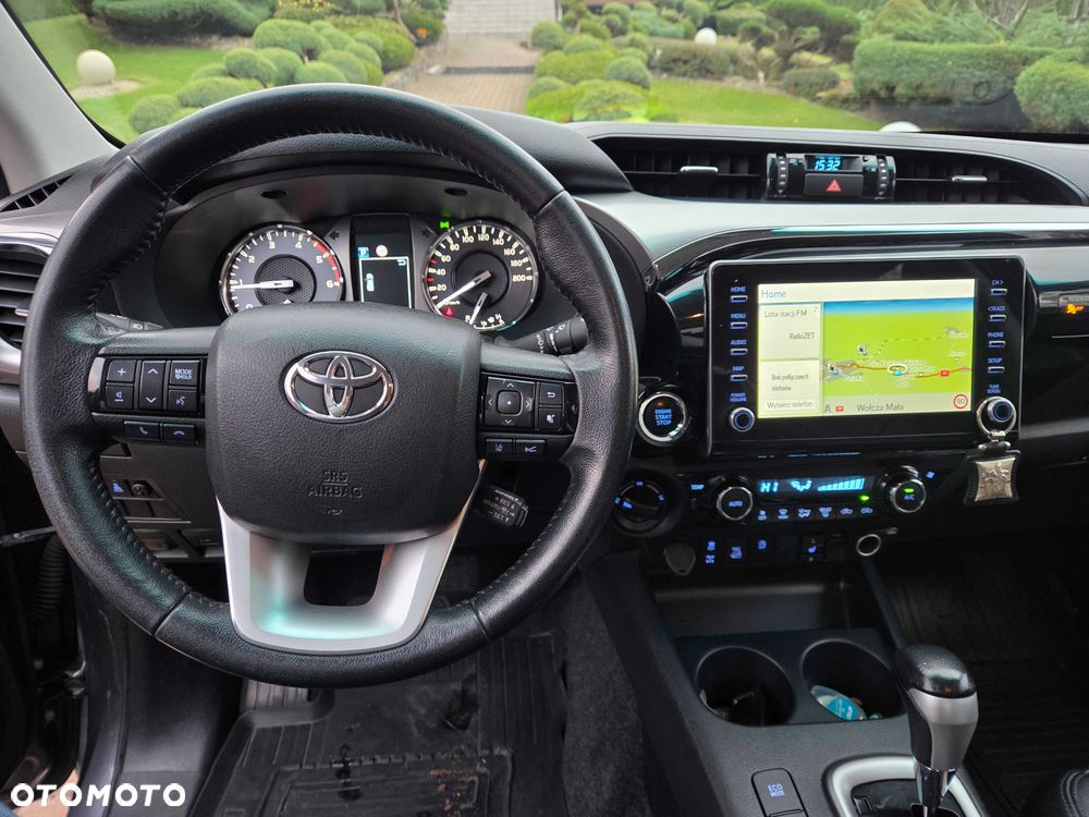 Toyota Hilux - 6