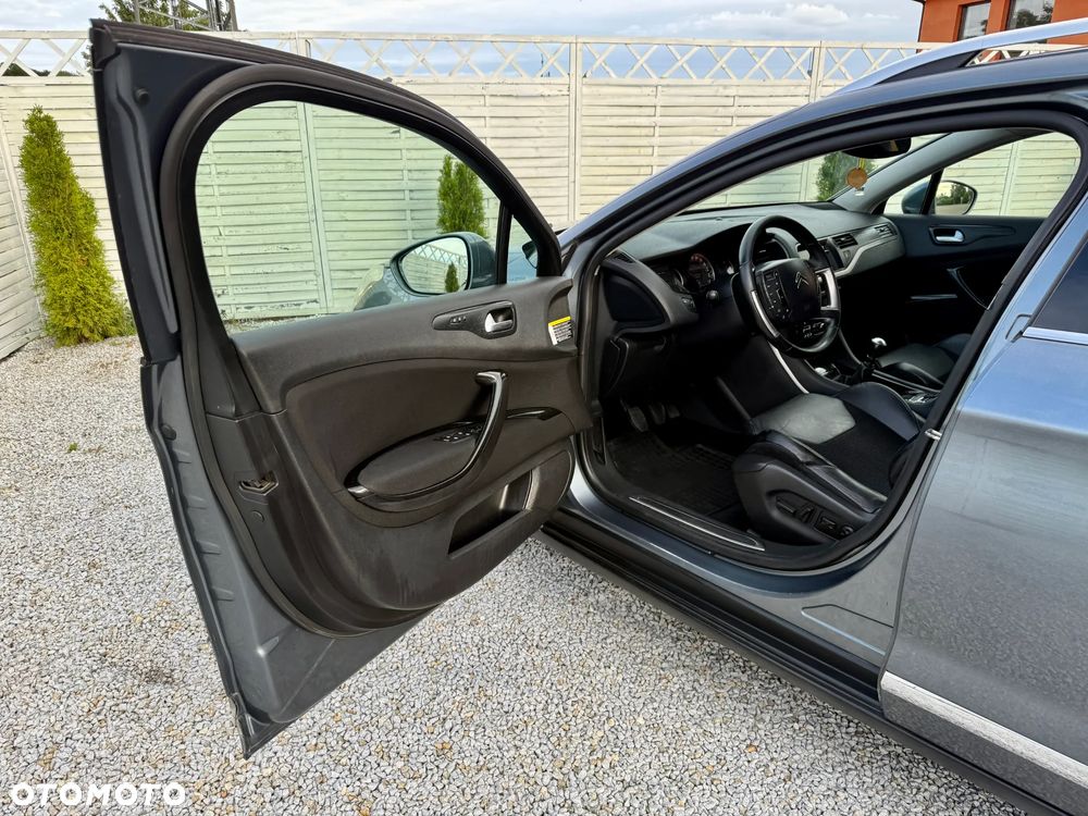 Citroën C5 Tourer HDi 165 FAP Exclusive - 29