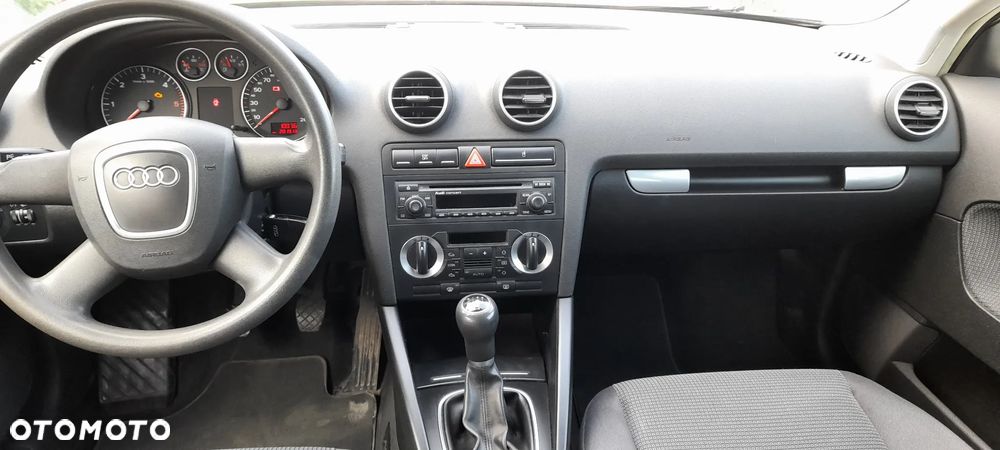 Audi A3 ver-1-9-tdi-attraction - 5